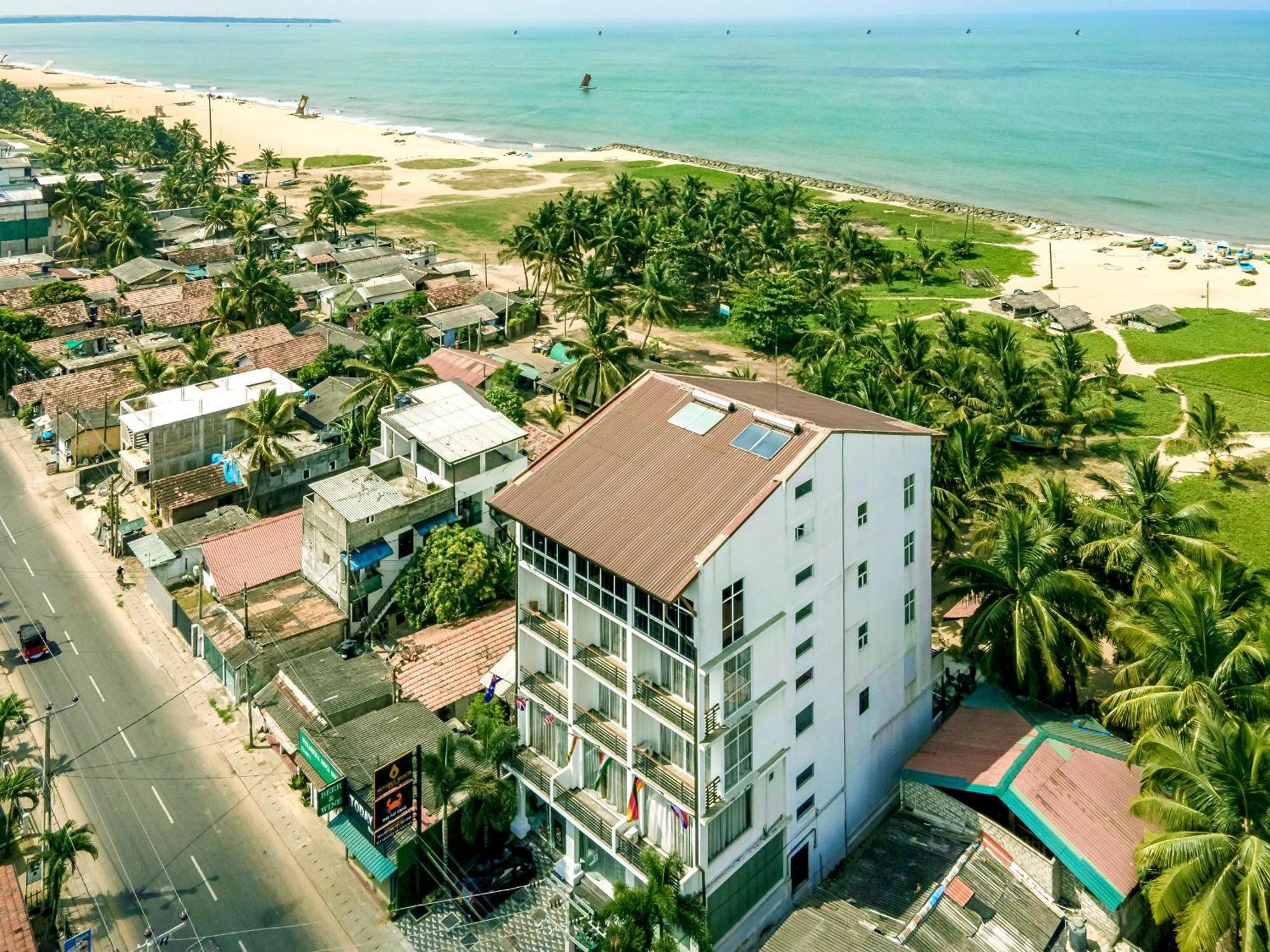 Beverly Beach 尼甘布 外观 照片
